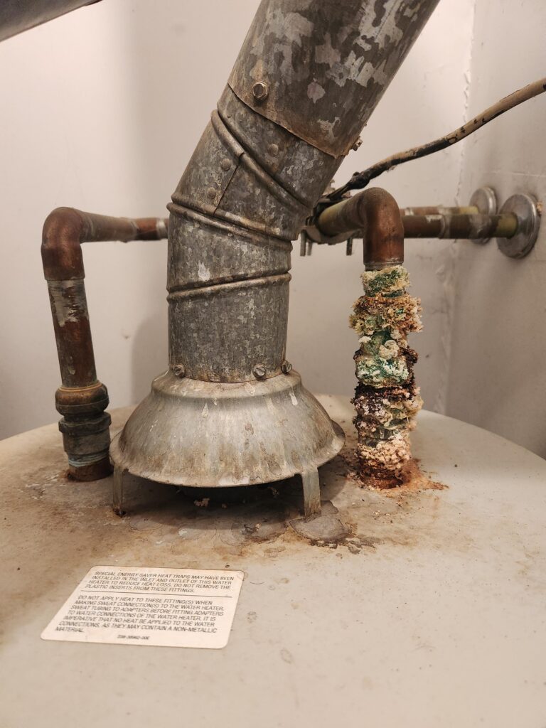 What Causes Corrosion on Hot Water Heater Pipes